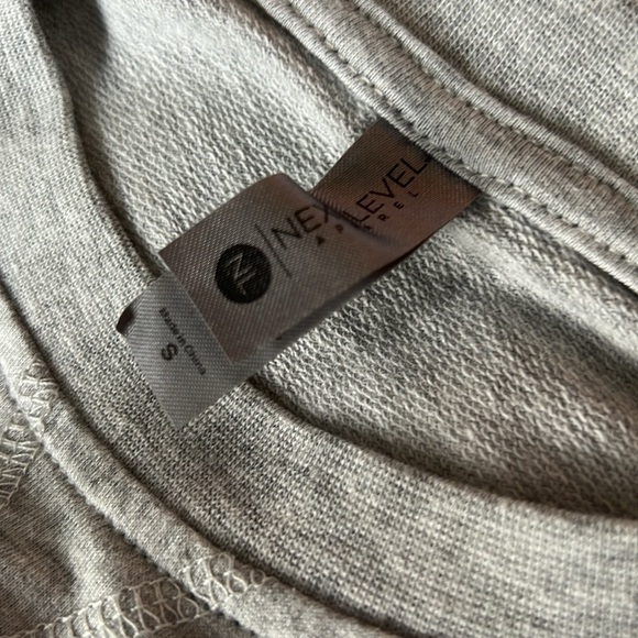 Nuun Hydration Long Sleeve - Picture 2 of 3